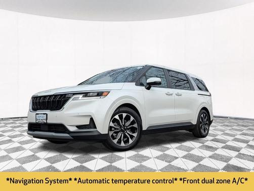 2023 Kia Carnival EX