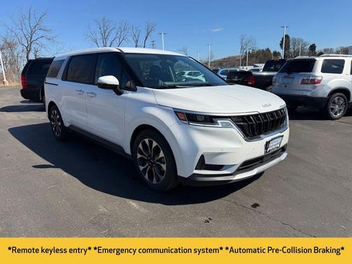 Snow White Pearl 2023 Kia Carnival EX