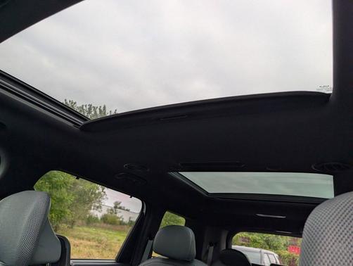 Glacial White Pearl 2027 Kia Telluride Hybrid X-Line SX