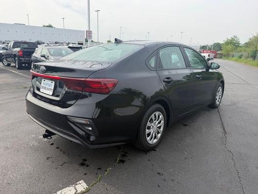 Aurora Black 2019 Kia Forte FE