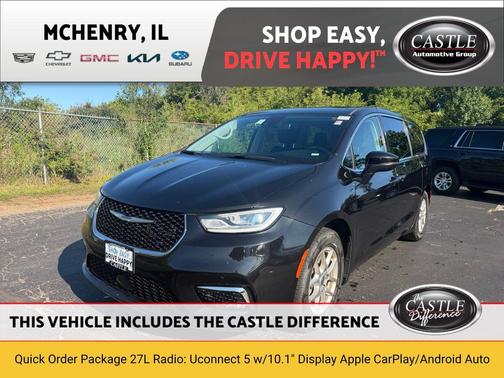 Brilliant Black Crystal Pearlcoat 2023 Chrysler Pacifica Touring L