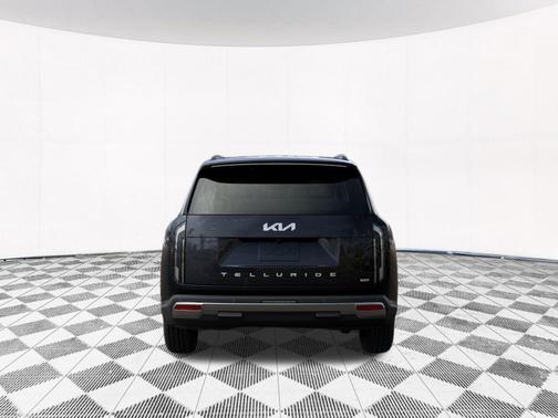 Panthera Metal 2027 Kia Telluride S