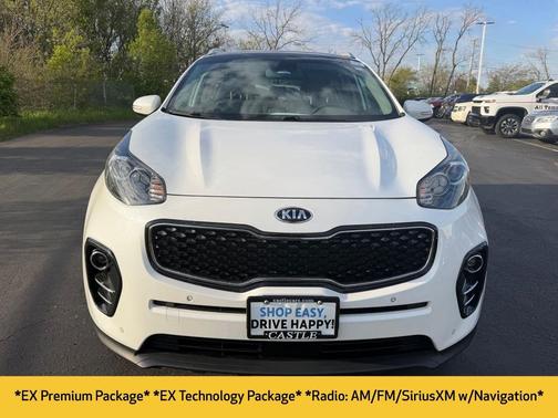 Snow White Pearl 2017 Kia Sportage EX