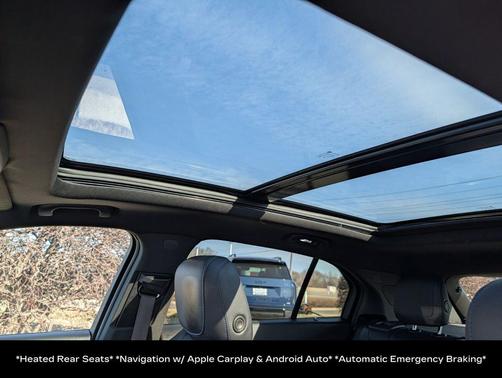 2024 Cadillac XT4 Sport