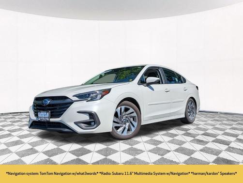 Crystal White Pearl 2025 Subaru Legacy Limited