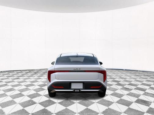 Snow White Pearl 2026 Kia K4 LXS