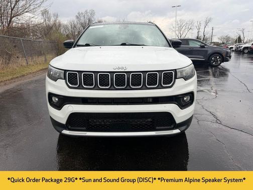 Bright White Clearcoat 2023 Jeep Compass Limited