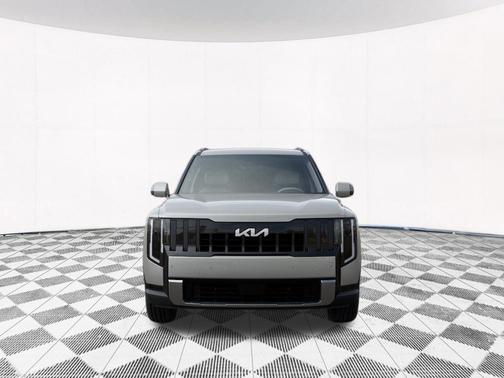 Ivory 2027 Kia Telluride S