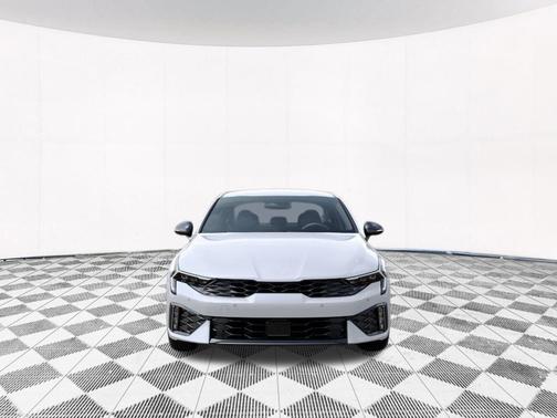 Snow White 2026 Kia K5 GT-Line