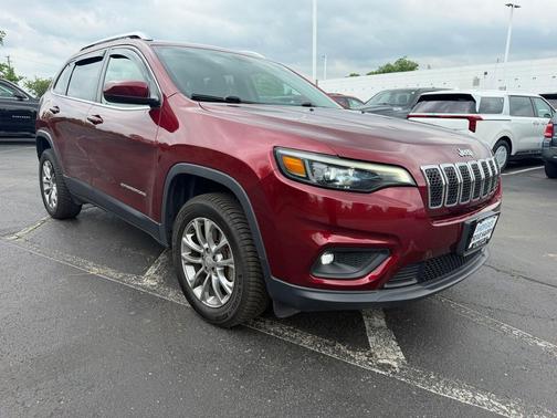 Velvet Red Pearlcoat 2019 Jeep Cherokee Latitude Plus