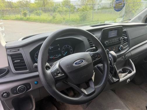 Oxford White 2020 Ford Transit-350 XL