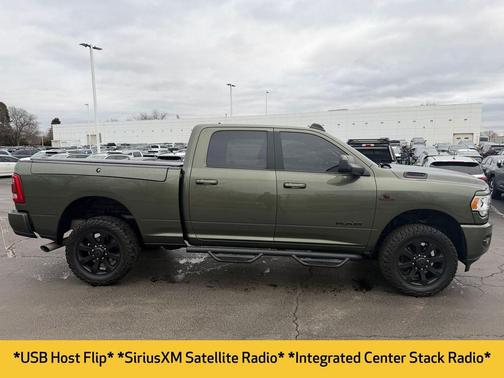 2020 RAM 2500 Big Horn Crew Cab 4x4 6'4' Box