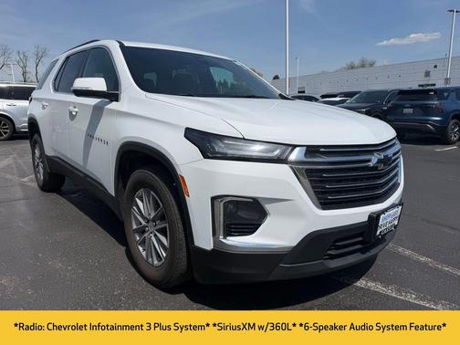 Summit White 2023 Chevrolet Traverse LT Cloth