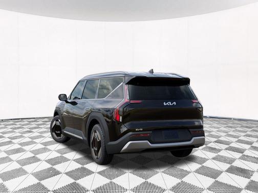 Ebony Black 2026 Kia EV9 Wind