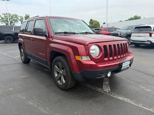 Deep Cherry Red Crystal Pearlcoat 2014 Jeep Patriot High Altitude