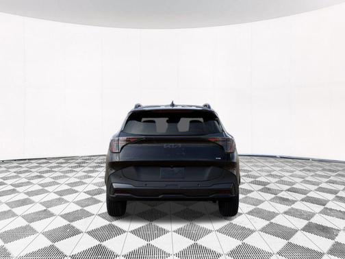 Ebony Black 2026 Kia Sportage X-Line