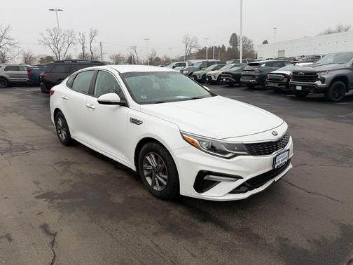 2020 Kia Optima LX