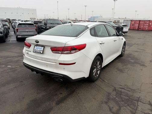 2020 Kia Optima LX