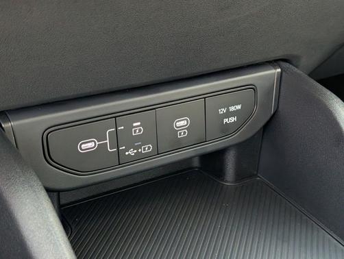 Morning Haze 2026 Kia K4 LXS