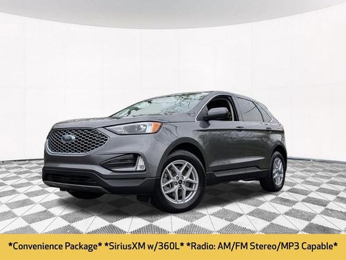 Carbonized Gray Metallic 2023 Ford Edge SEL