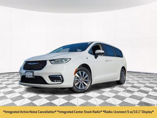 Bright White Clearcoat 2023 Chrysler Pacifica Hybrid Touring L