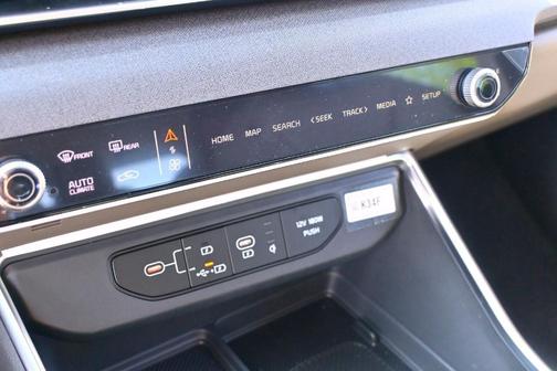 2026 Kia Carnival EX