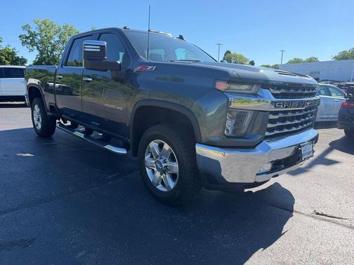 Shadow Gray Metallic 2020 Chevrolet Silverado 3500 LTZ