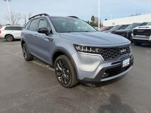 Everlasting Silver 2023 Kia Sorento EX