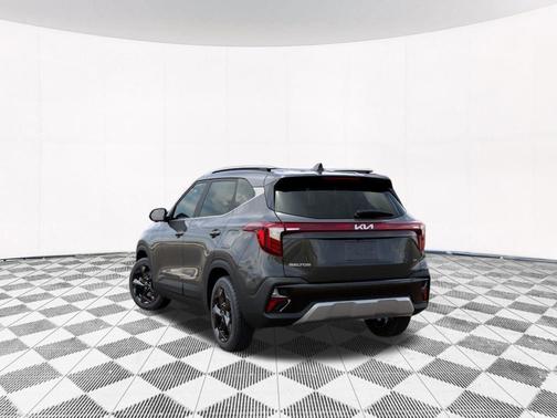 Gravity Gray 2026 Kia Seltos EX