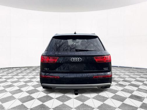 2017 Audi Q7 3.0T Premium