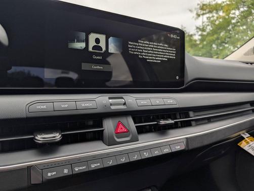 Aurora Black Pearl 2026 Kia K4 LXS