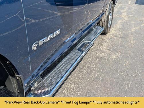 Patriot Blue Pearlcoat 2024 RAM 2500 Big Horn Crew Cab 4x4 6'4' Box