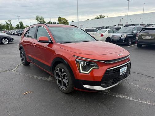 Fire Orange 2023 Kia Niro Touring
