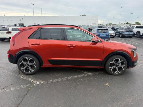 Fire Orange 2023 Kia Niro Touring