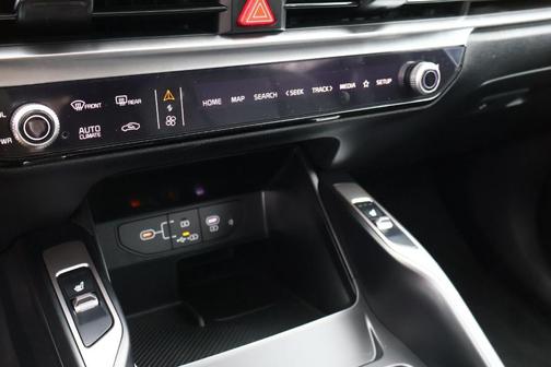 2025 Kia Sorento X-Line EX