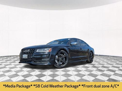 Phantom Black Pearl 2015 Audi S8 4.0T