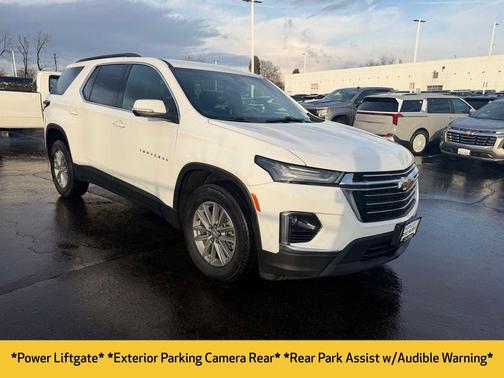 2022 Chevrolet Traverse LT Cloth