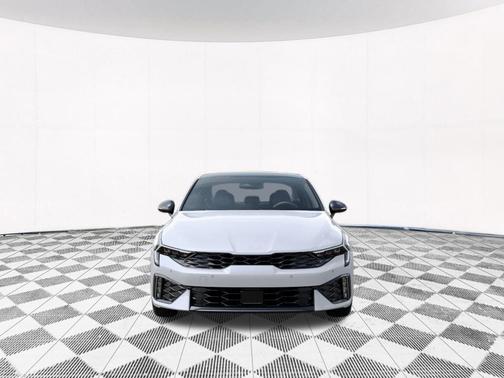 Snow White 2026 Kia K5 GT-Line AWD