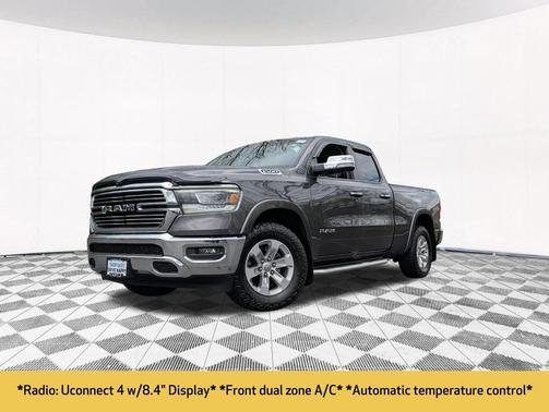 Granite Crystal Metallic Clearcoat 2020 RAM 1500 Laramie