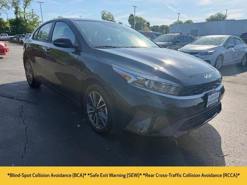 Aurora Black 2023 Kia Forte LXS