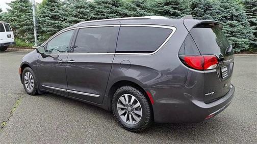 2020 Chrysler Pacifica Touring-L Plus