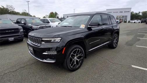 2025 Jeep Grand Cherokee Summit
