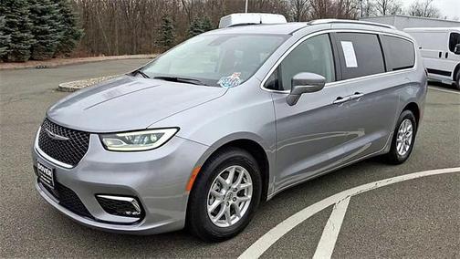 2021 Chrysler Pacifica Touring-L
