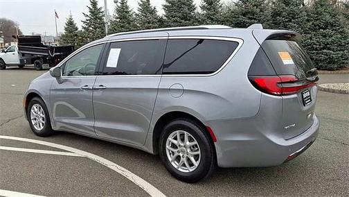 2021 Chrysler Pacifica Touring-L