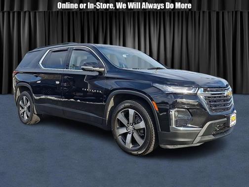 2022 Chevrolet Traverse LT Leather