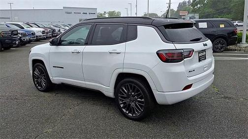 2022 Jeep Compass Altitude