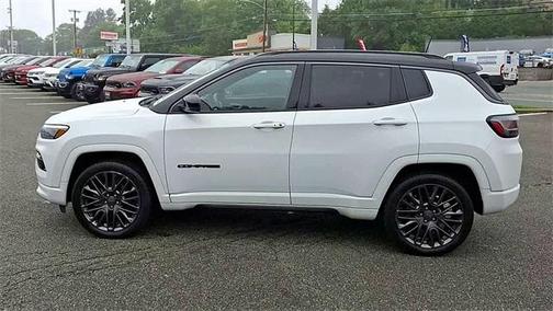 2022 Jeep Compass Altitude