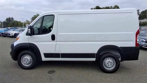 2025 RAM ProMaster 1500 Low Roof