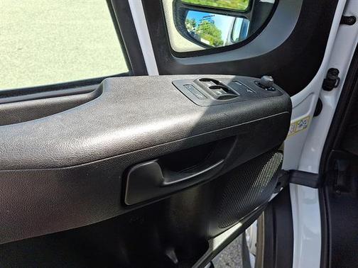 Bright White Clearcoat 2023 RAM ProMaster 3500 High Roof