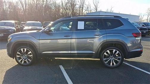 2022 Volkswagen Atlas 3.6L SE w/Technology